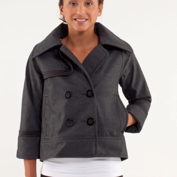 COPY - Lululemon Coco Softshell - Picture 3 of 10